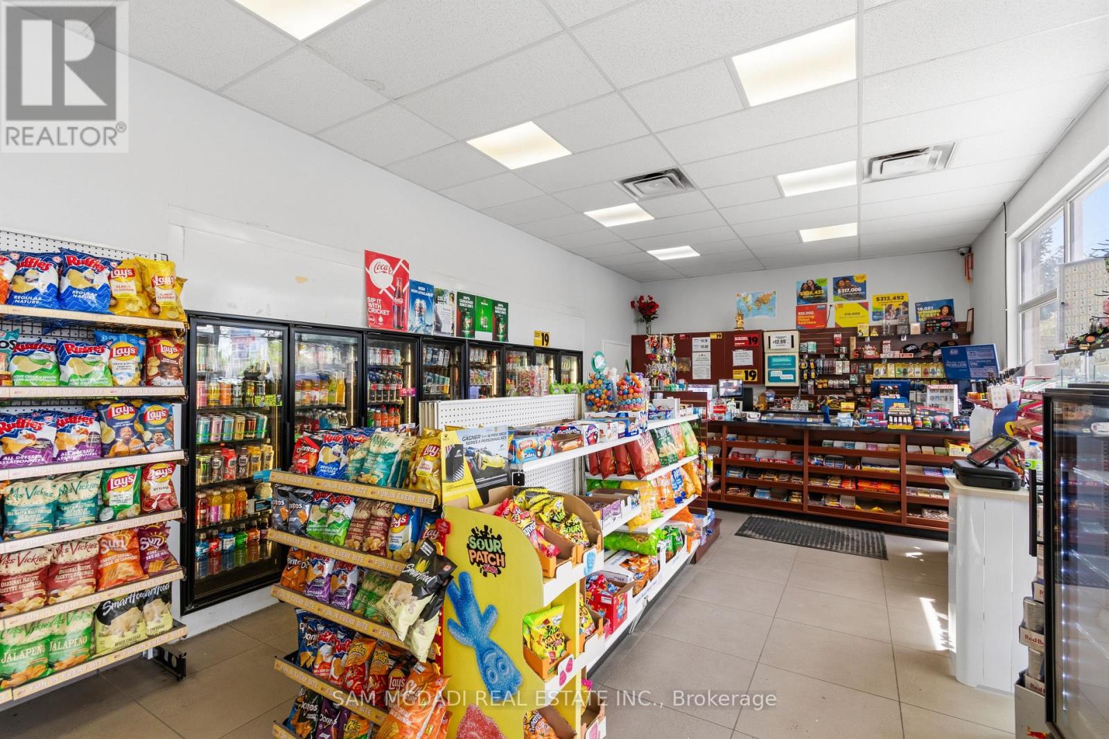 6199 Steeles Avenue W, Toronto, Ontario  M9L 2V1 - Photo 9 - W13496604