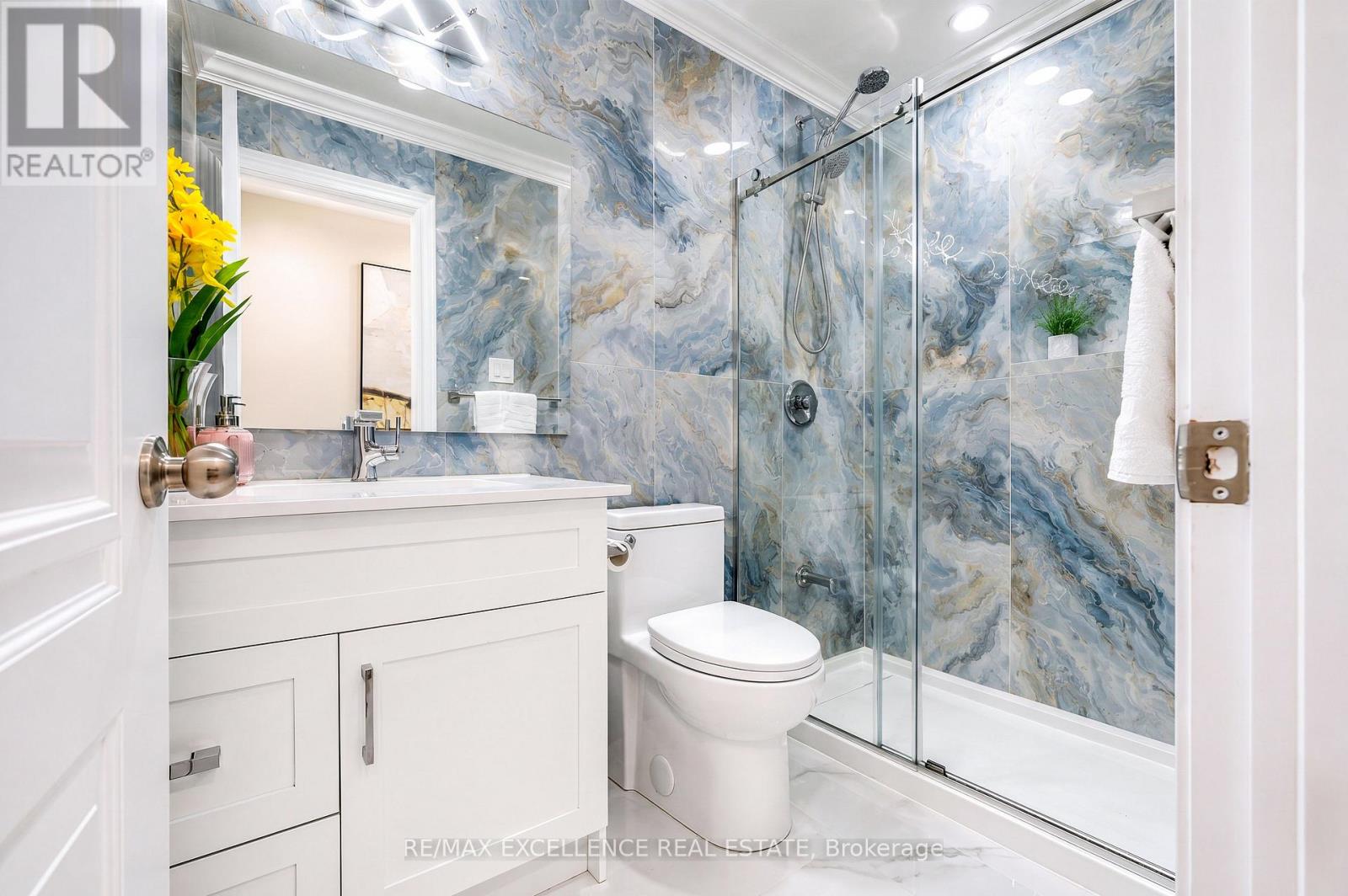 5 Tulip Drive, Brampton, Ontario  L6Y 3T1 - Photo 11 - W13496614
