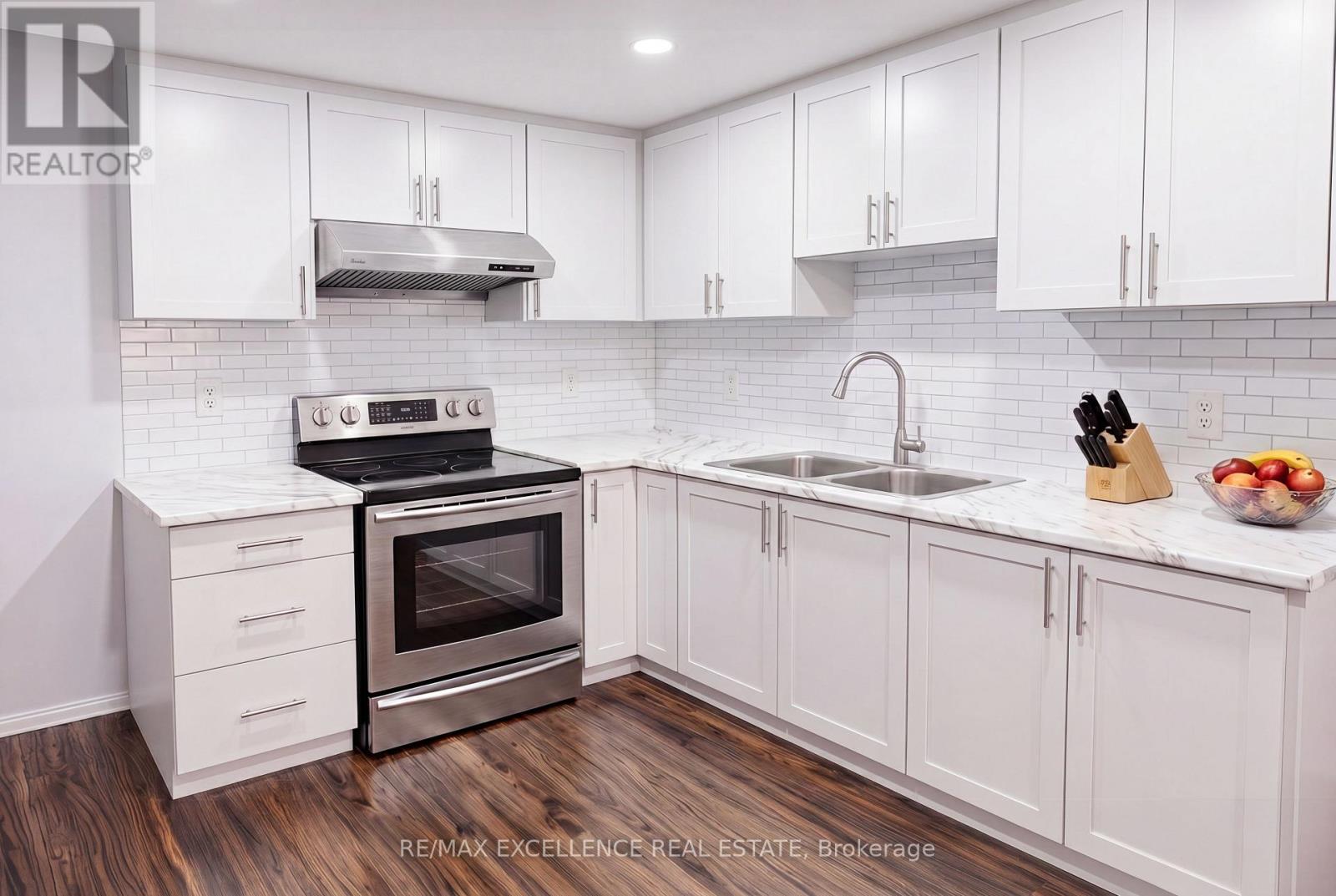 5 Tulip Drive, Brampton, Ontario  L6Y 3T1 - Photo 13 - W13496614