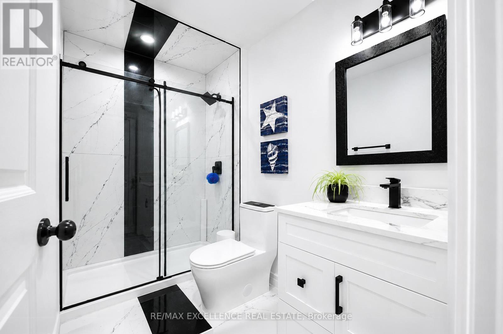 5 Tulip Drive, Brampton, Ontario  L6Y 3T1 - Photo 7 - W13496614