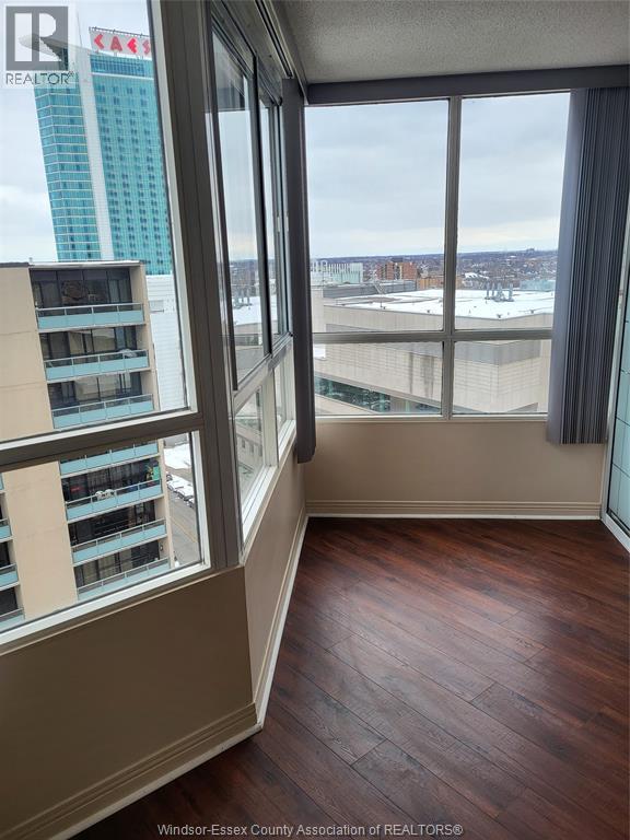 75 Riverside Drive East Unit# 1707, Windsor, Ontario  N9A 7C4 - Photo 30 - 26015307