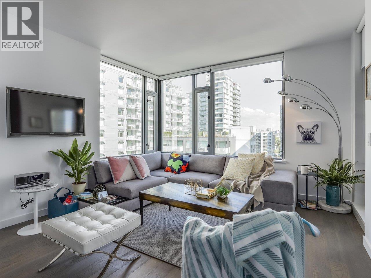 808 1688 Pullman Porter Street, Vancouver, British Columbia  V6A 0H3 - Photo 2 - R3139524