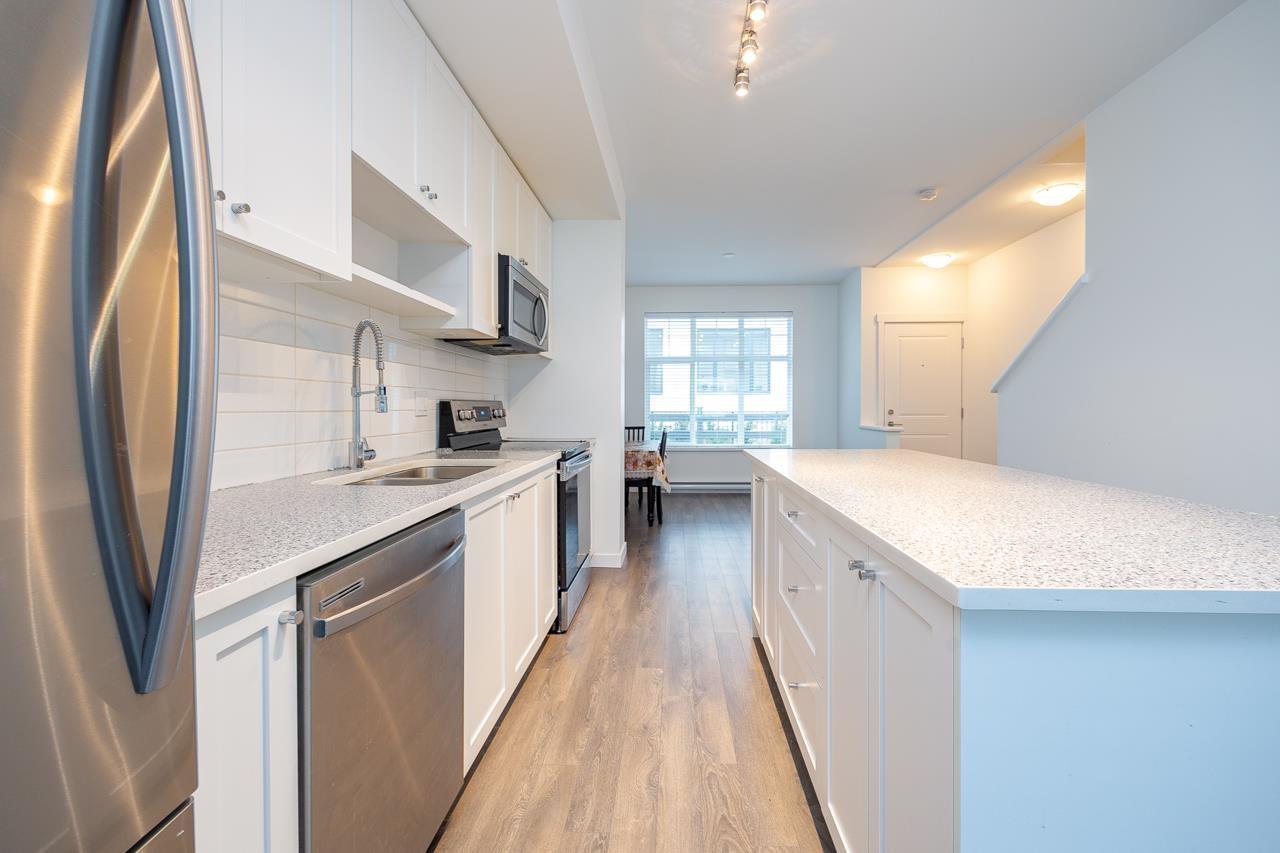 4 13629 81a Avenue, Surrey, British Columbia  V3W 3M4 - Photo 8 - R3140246