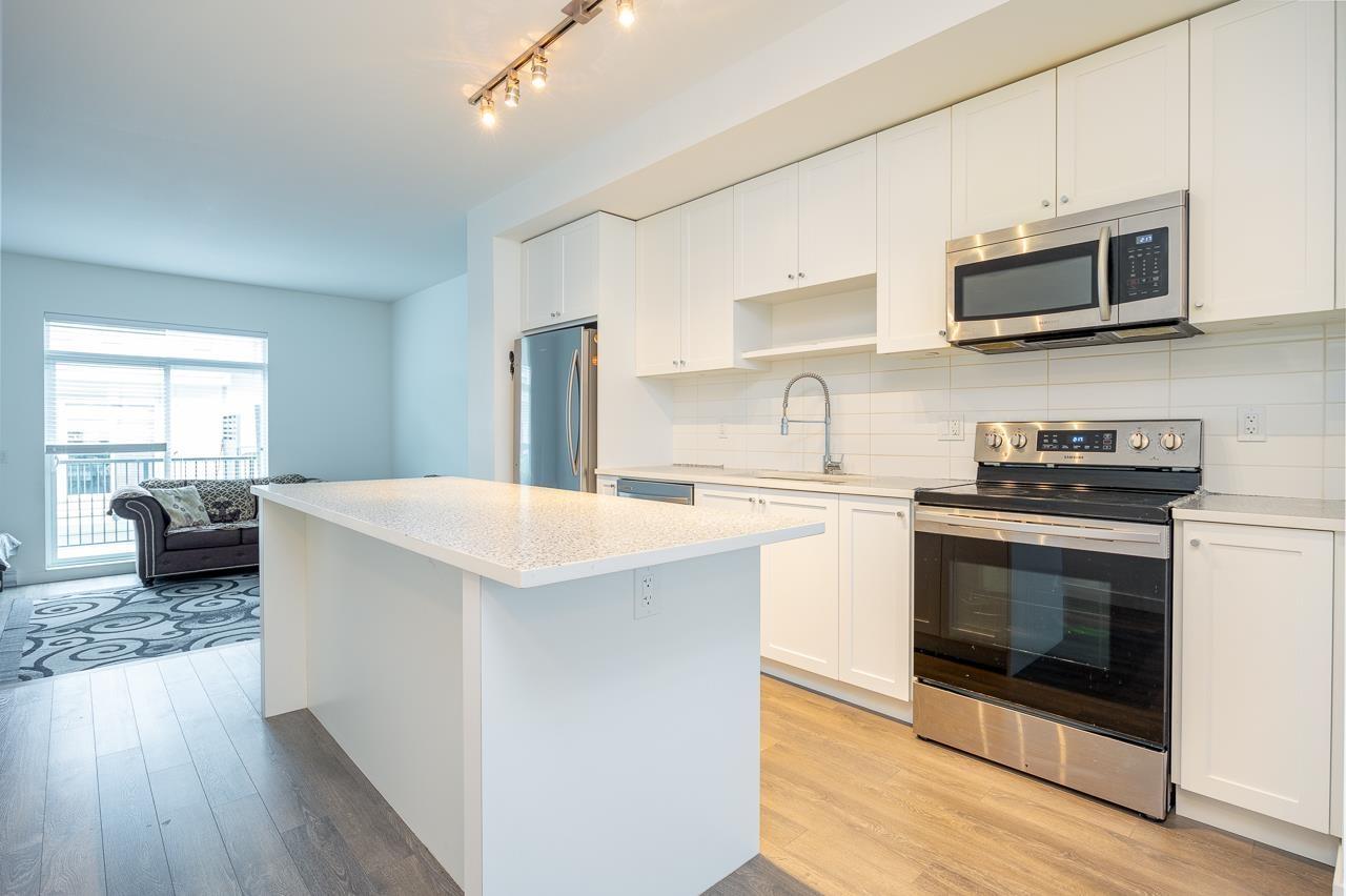 4 13629 81a Avenue, Surrey, British Columbia  V3W 3M4 - Photo 6 - R3140246