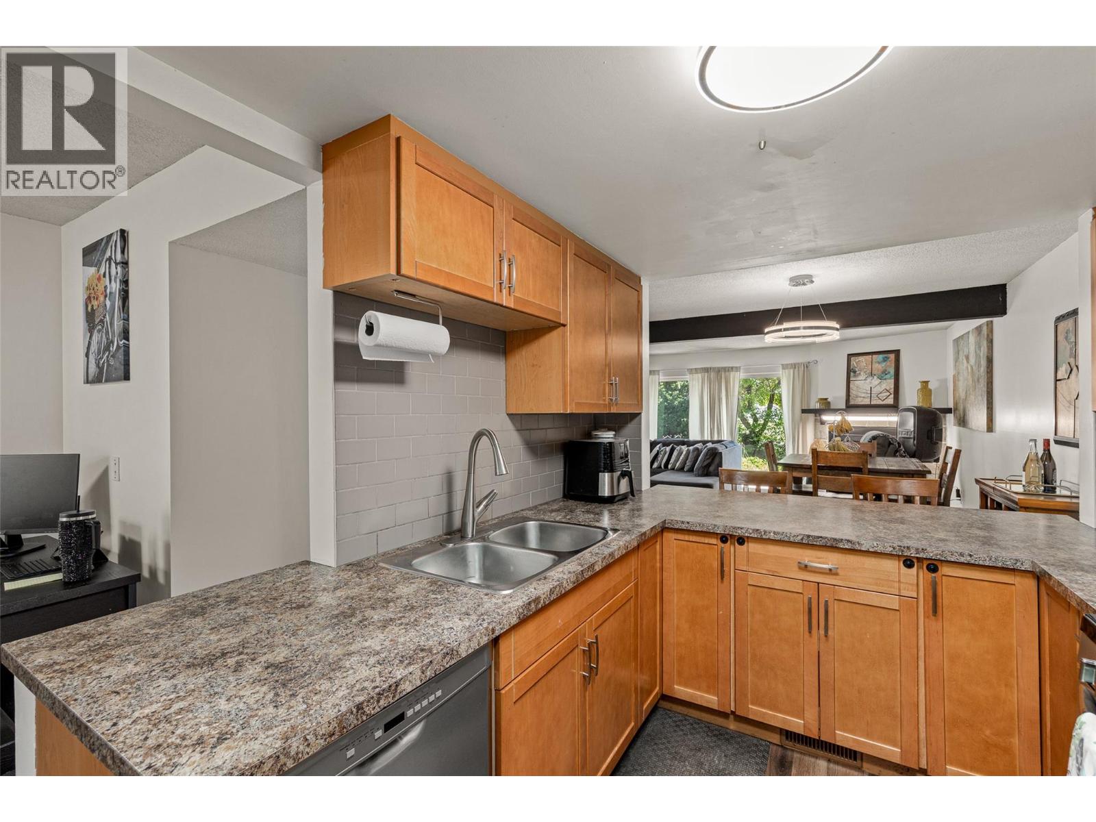 1050 Springfield Road Unit# 104, Kelowna, British Columbia  V1Y 8J7 - Photo 9 - 10392875