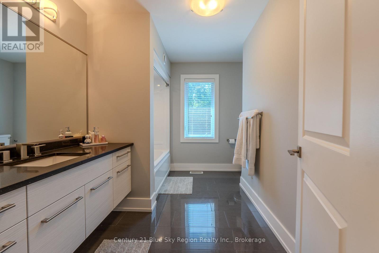 421 Pearce Street, North Bay, Ontario  P1C 1M8 - Photo 32 - X13495262