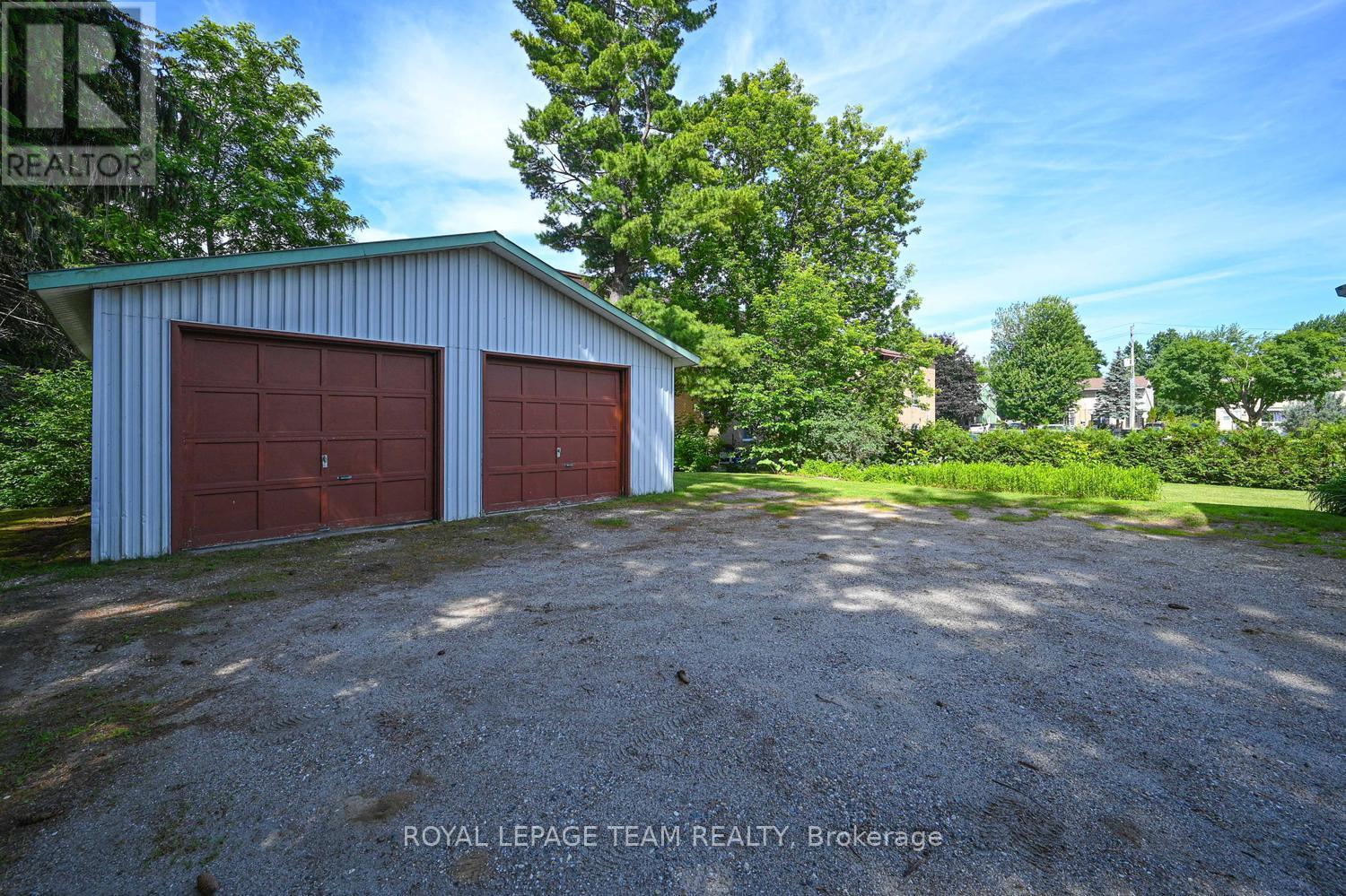 64 Drummond St. Street W, Perth, Ontario  K2H 2K4 - Photo 33 - X13496642