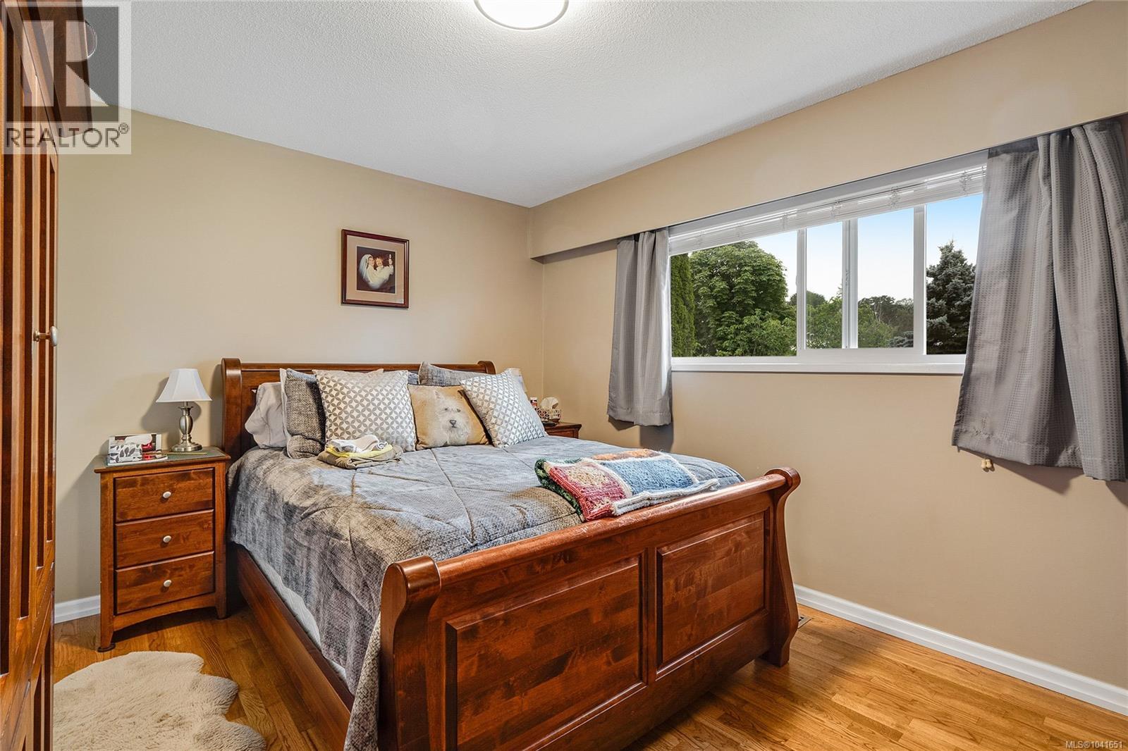 1571 Kenmore Rd, Saanich, British Columbia  V8N 2E2 - Photo 13 - 1041651