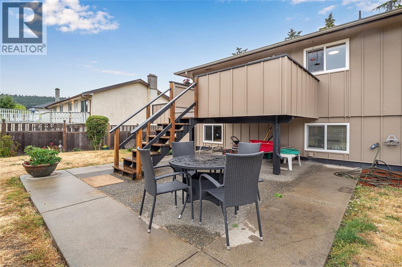 1571 Kenmore Rd, Saanich, British Columbia  V8N 2E2 - Photo 24 - 1041651