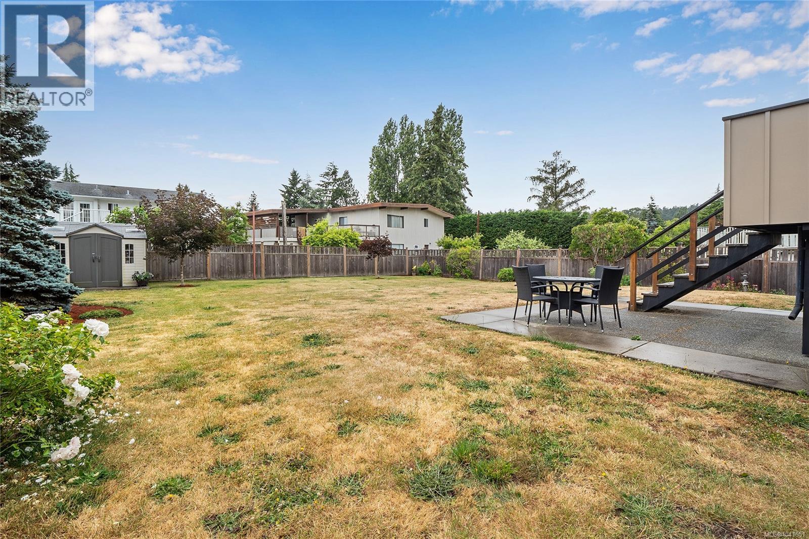 1571 Kenmore Rd, Saanich, British Columbia  V8N 2E2 - Photo 29 - 1041651