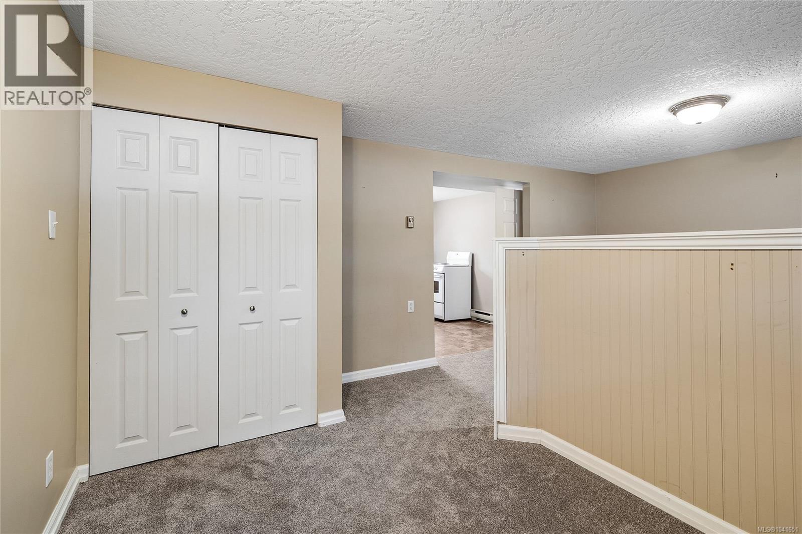 1571 Kenmore Rd, Saanich, British Columbia  V8N 2E2 - Photo 32 - 1041651