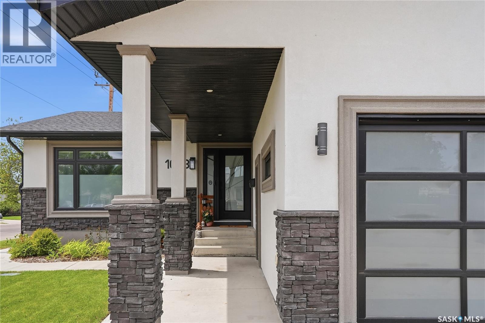 103 Mallin Crescent, Saskatoon, Saskatchewan  S7K 7W9 - Photo 3 - SK040647