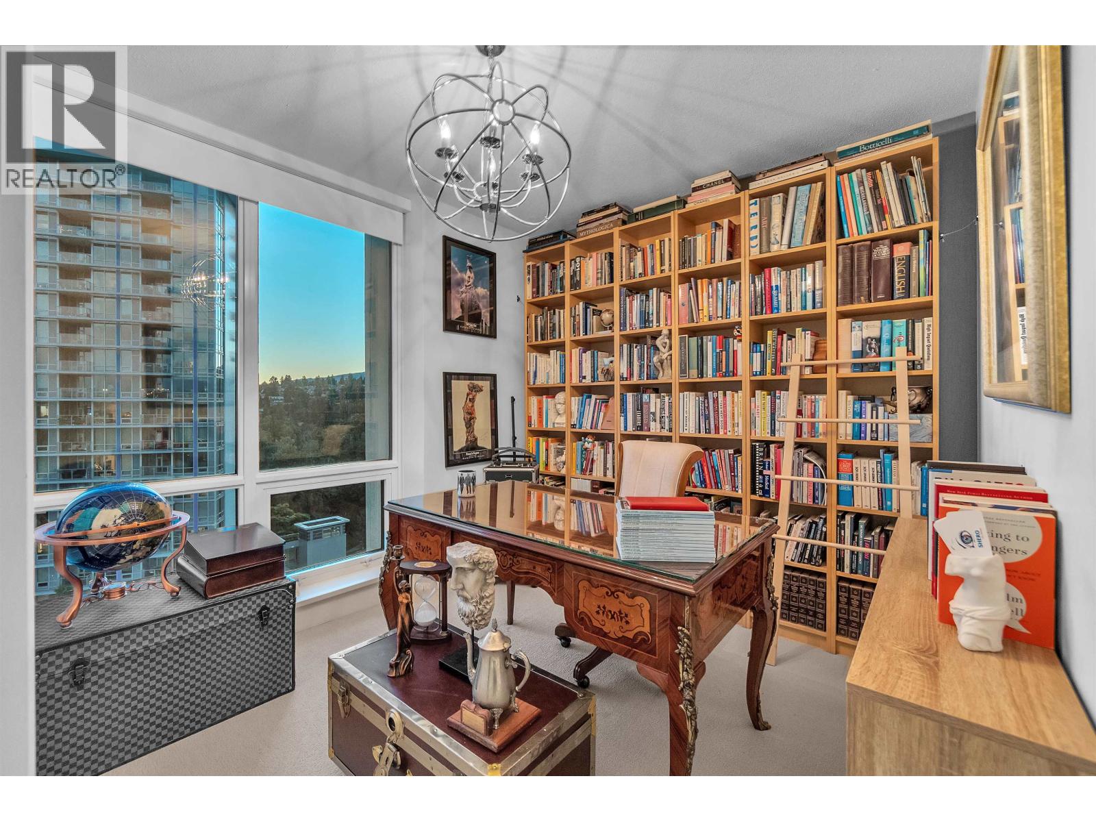 1607 1550 Fern Street, North Vancouver, British Columbia  V7J 0A9 - Photo 14 - R3140509