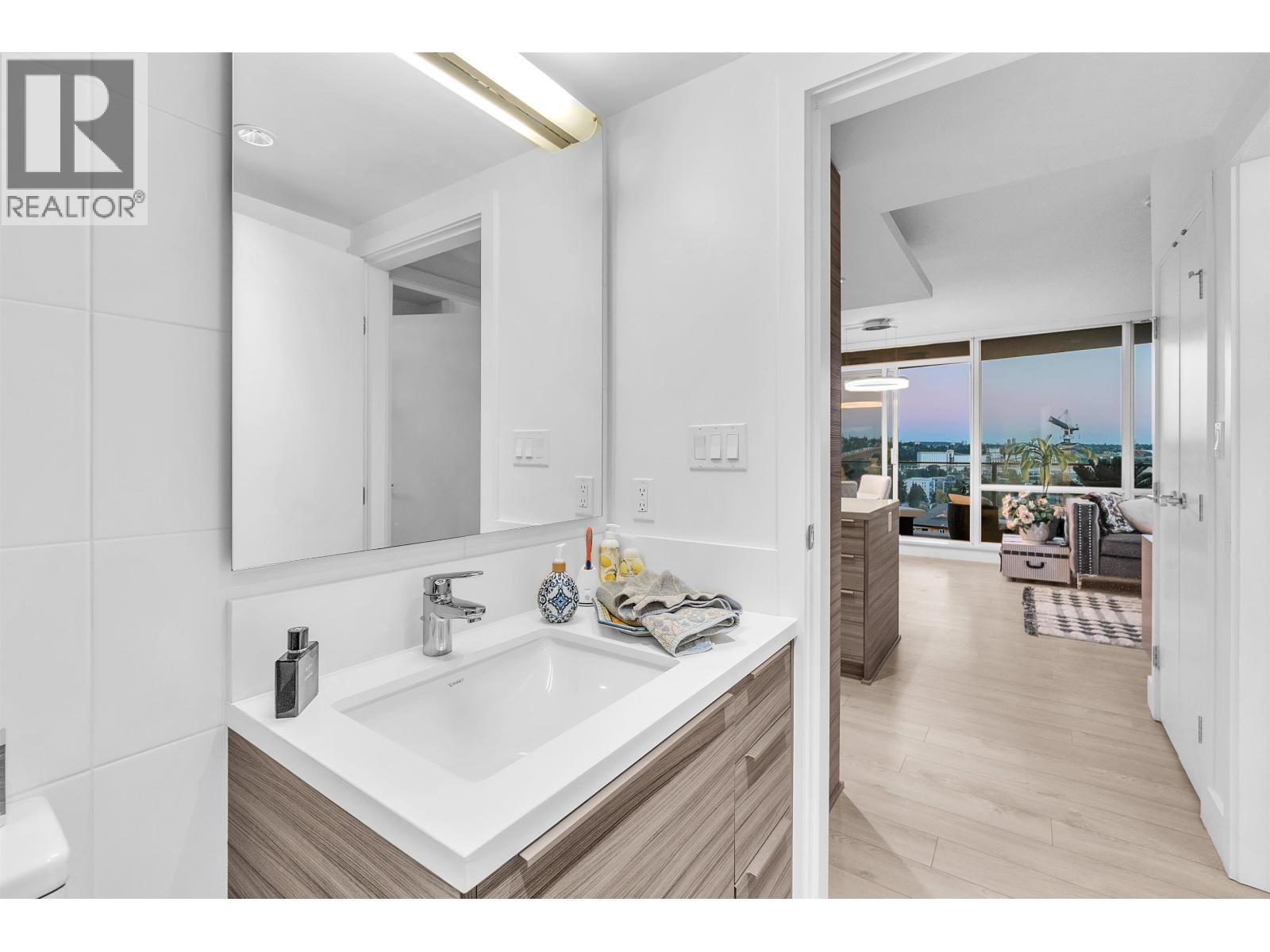 1607 1550 Fern Street, North Vancouver, British Columbia  V7J 0A9 - Photo 20 - R3140509