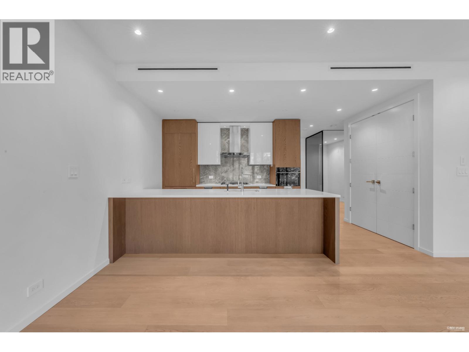 214 1355 Bellevue Avenue, West Vancouver, British Columbia  V7T 0B4 - Photo 15 - R3140517