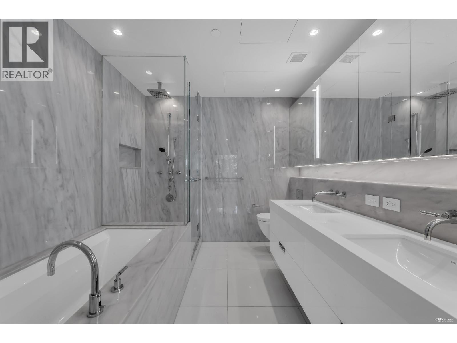 214 1355 Bellevue Avenue, West Vancouver, British Columbia  V7T 0B4 - Photo 23 - R3140517