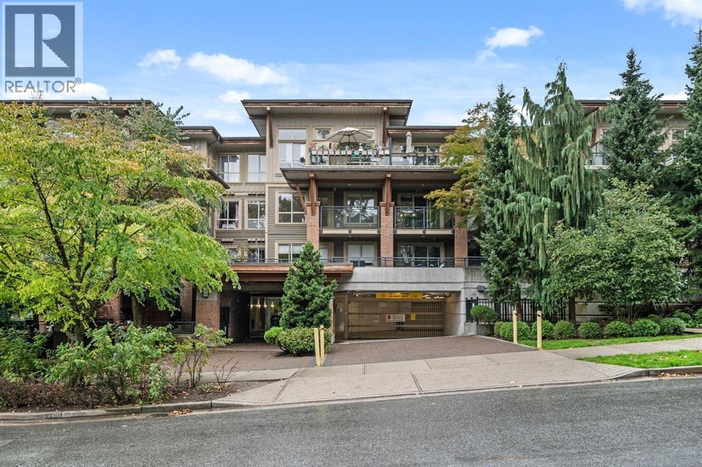 332 1633 MACKAY AVENUE, north vancouver, British Columbia