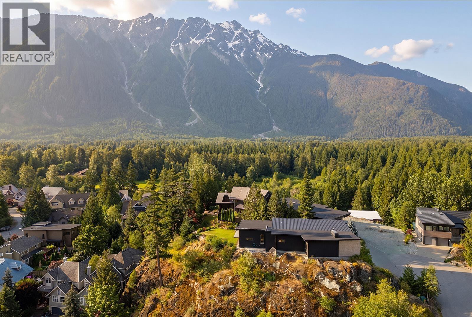 1764 Pinewood Drive, Pemberton, British Columbia  V0N 2L3 - Photo 37 - R3140523