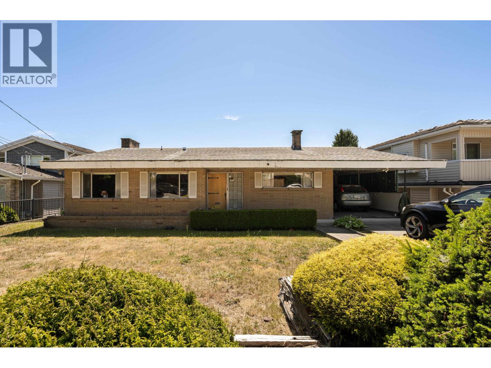 5426 CLINTON STREET, burnaby, British Columbia