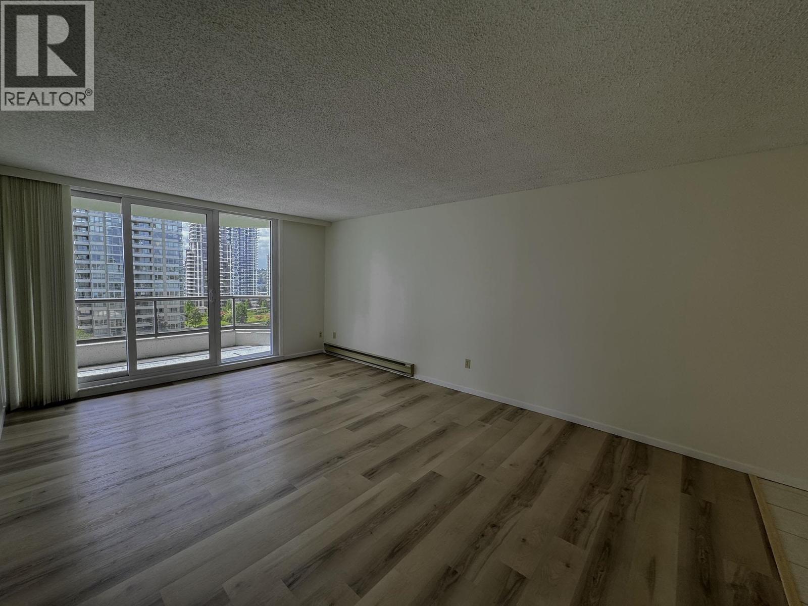 806 4353 Halifax Street, Burnaby, British Columbia  V5C 5Z4 - Photo 6 - R3140541