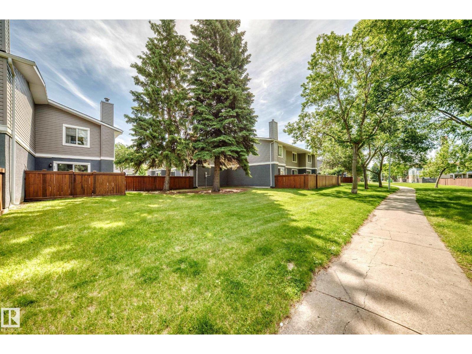 678 Lakewood Rd N NW, Edmonton, Alberta  T6K 3Y1 - Photo 37 - E4495989