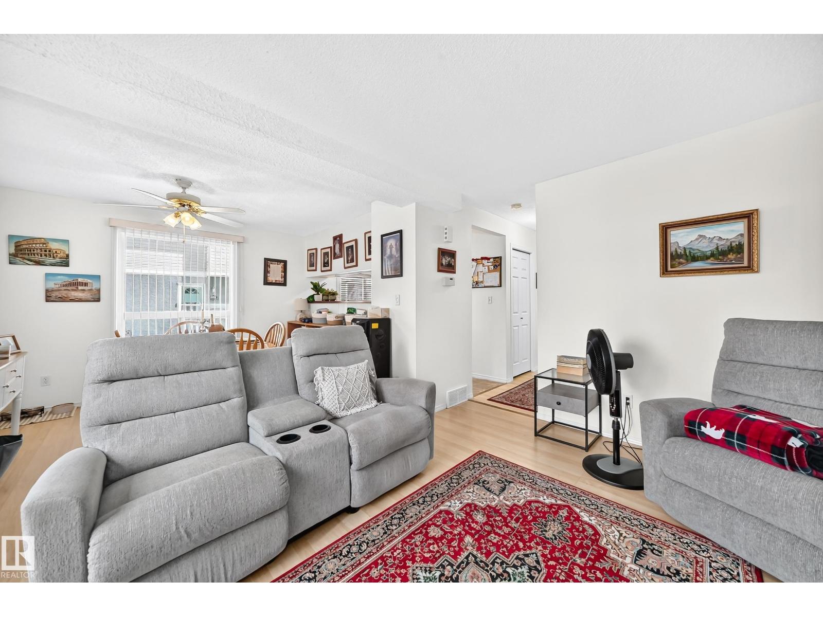 678 Lakewood Rd N NW, Edmonton, Alberta  T6K 3Y1 - Photo 8 - E4495989