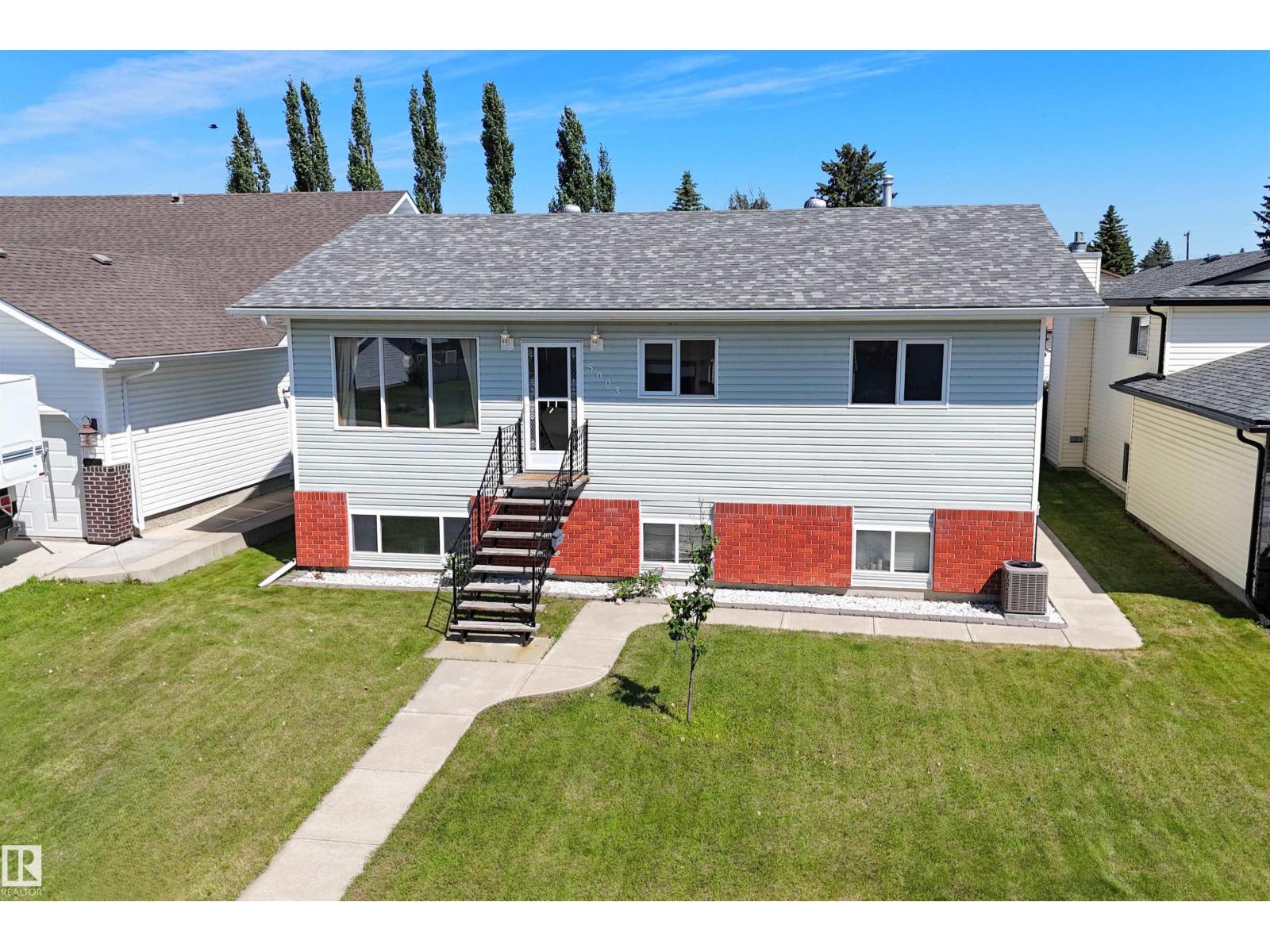 5003 57 AV, Stony Plain, Alberta