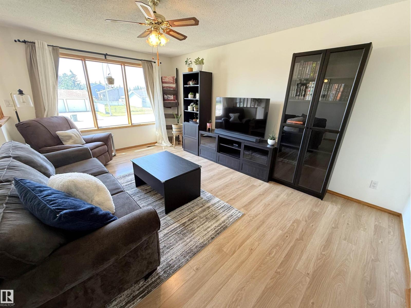 5003 57 Av, Stony Plain, Alberta  T7Z 1A6 - Photo 2 - E4495991