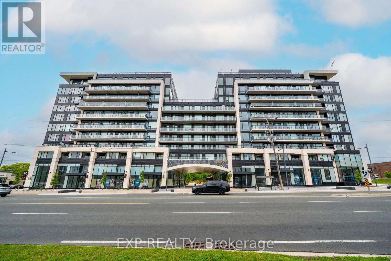 235 - 8188 YONGE STREET, Vaughan, Ontario