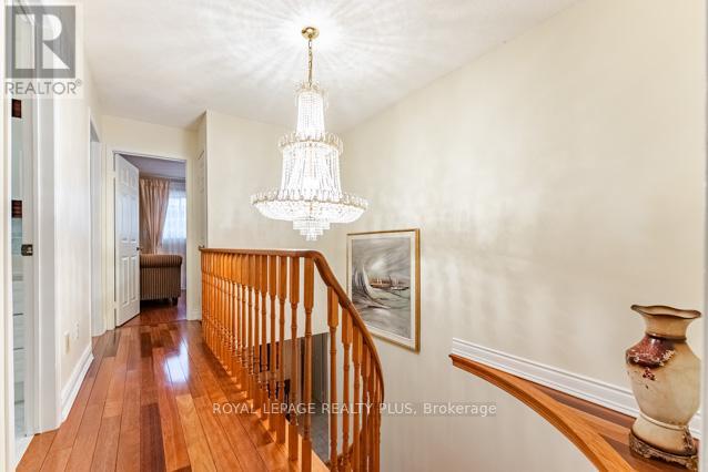 4622 Bismark Crescent, Mississauga, Ontario  L5R 1K2 - Photo 23 - W13496640