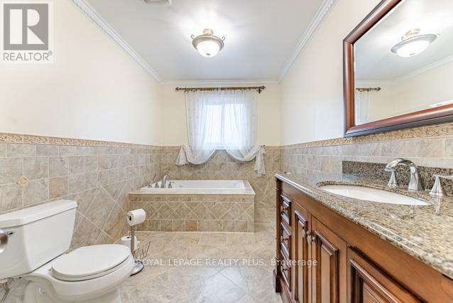 4622 Bismark Crescent, Mississauga, Ontario  L5R 1K2 - Photo 29 - W13496640