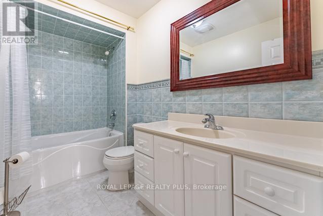 4622 Bismark Crescent, Mississauga, Ontario  L5R 1K2 - Photo 33 - W13496640