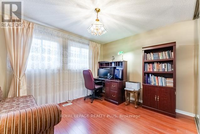 4622 Bismark Crescent, Mississauga, Ontario  L5R 1K2 - Photo 36 - W13496640