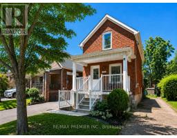 224 JOHN STREET, Toronto, Ontario