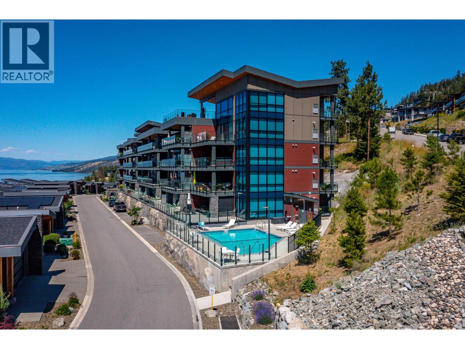 3475 Granite Close Unit# 211