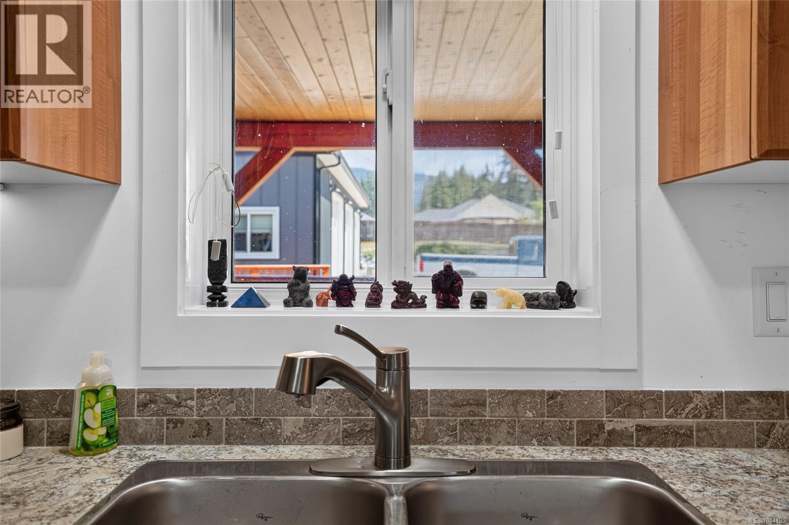 6353 Beaver Creek Rd, Port Alberni, British Columbia  V9Y 8L3 - Photo 19 - 1041195