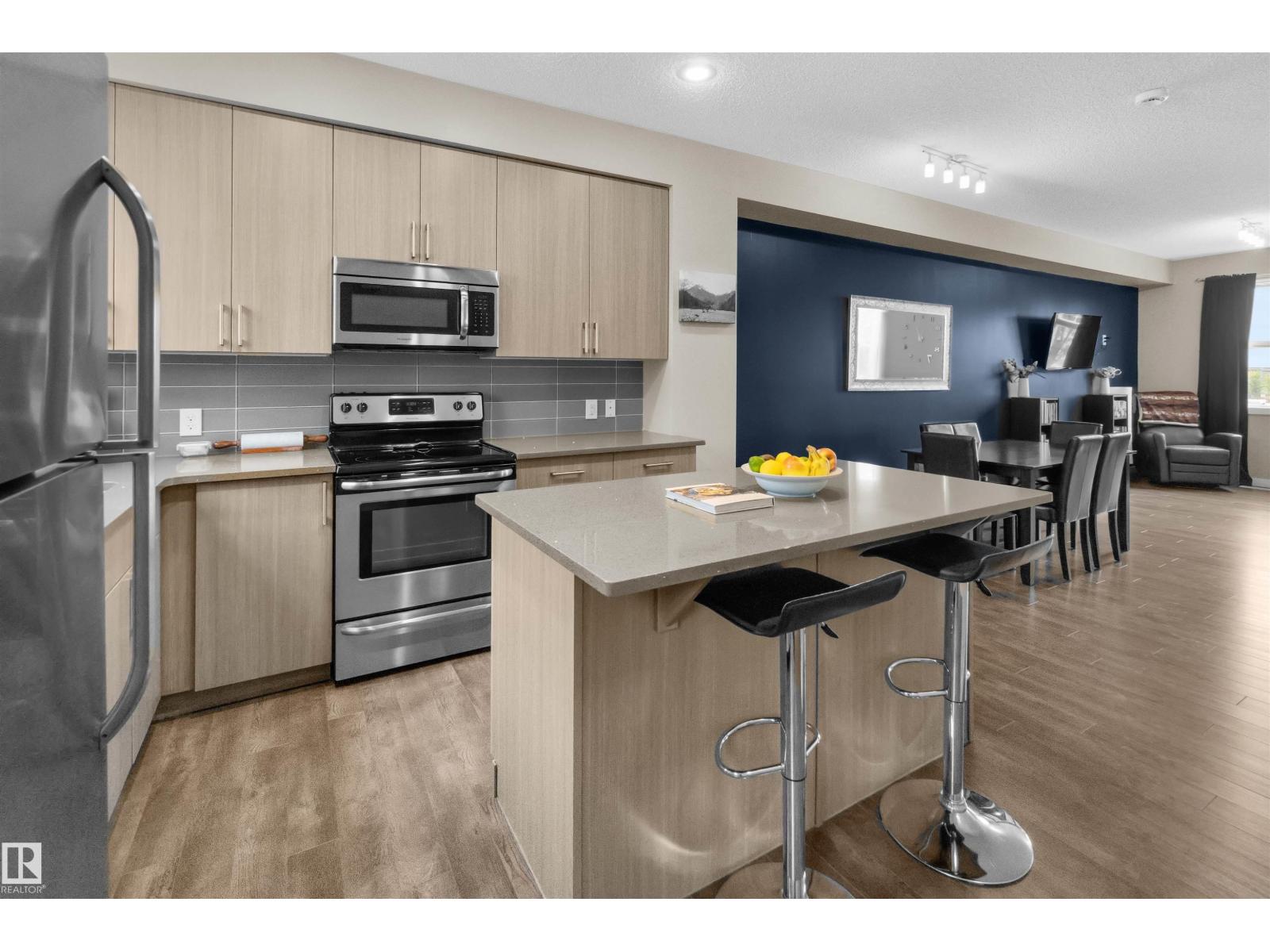 #13 2803 James Mowatt Tr SW, Edmonton, Alberta  T6W 2P5 - Photo 3 - E4495996