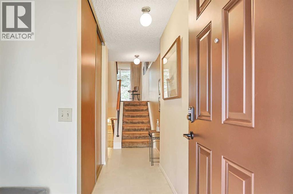 121, 1190 Ranchview Road Nw, Calgary, Alberta  T3G 1Y2 - Photo 5 - A2322058