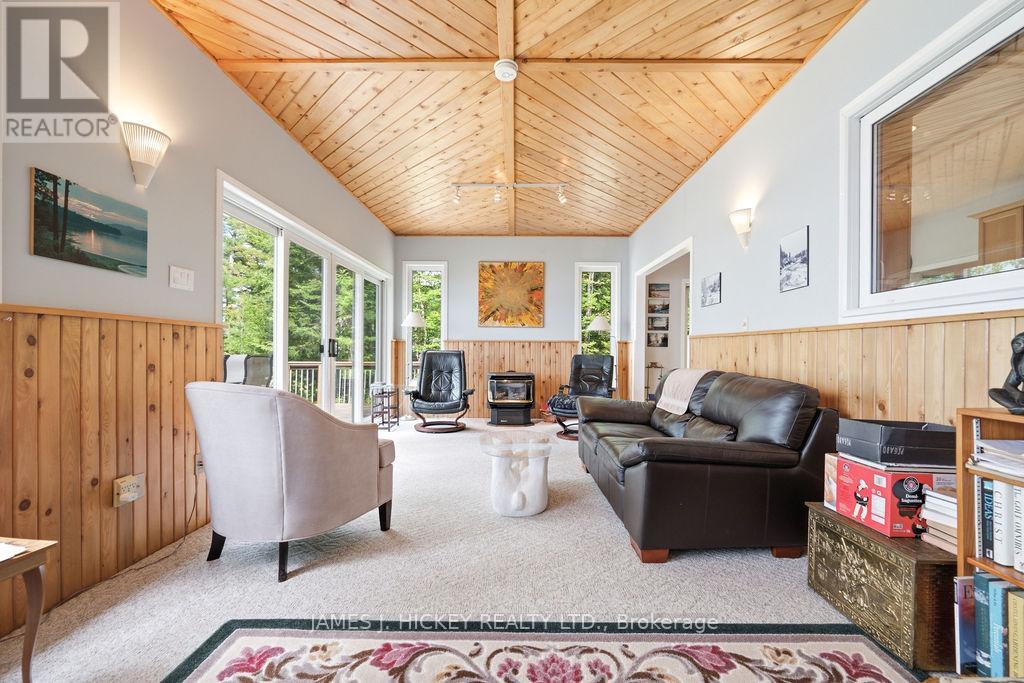 35732b Hwy 17 West Highway W, Laurentian Hills, Ontario  K0J 1P0 - Photo 13 - X13496676