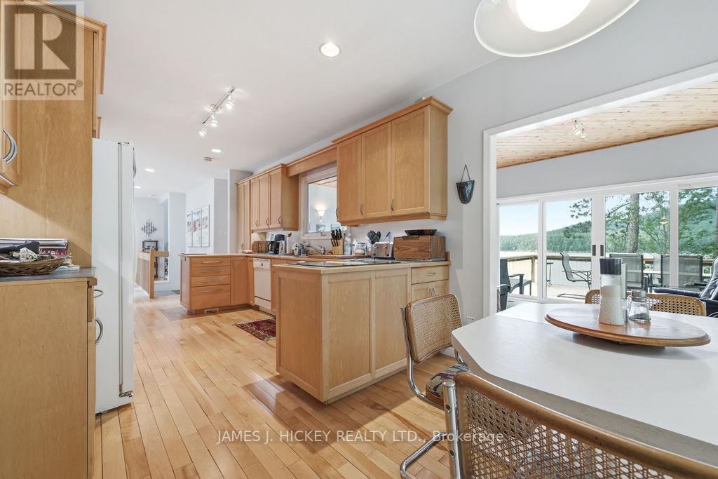 35732b Hwy 17 West Highway W, Laurentian Hills, Ontario  K0J 1P0 - Photo 6 - X13496676