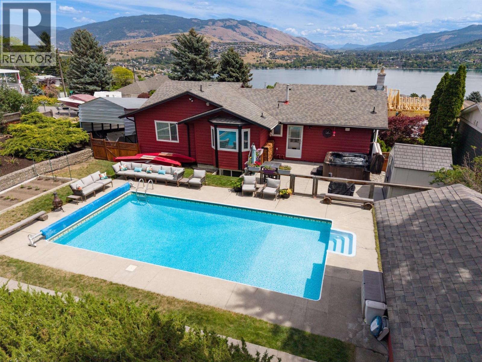 8106 Kalview Drive, Coldstream, British Columbia