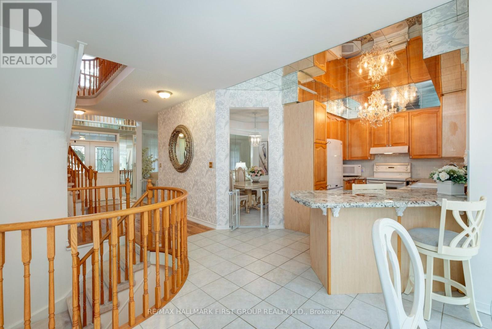 990 Glenbourne Drive, Oshawa, Ontario  L1K 2P9 - Photo 12 - E13066726