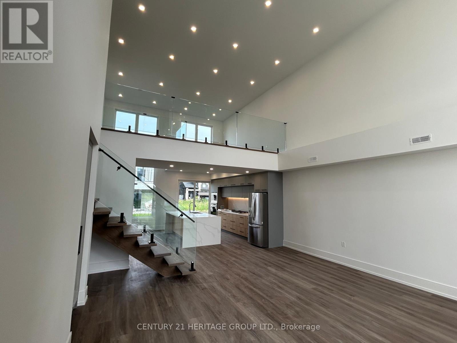 3716 Quayside Drive, Severn, Ontario  L3V 8M9 - Photo 2 - S13223028
