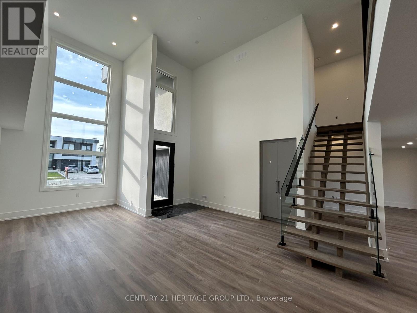 3716 Quayside Drive, Severn, Ontario  L3V 8M9 - Photo 4 - S13223028