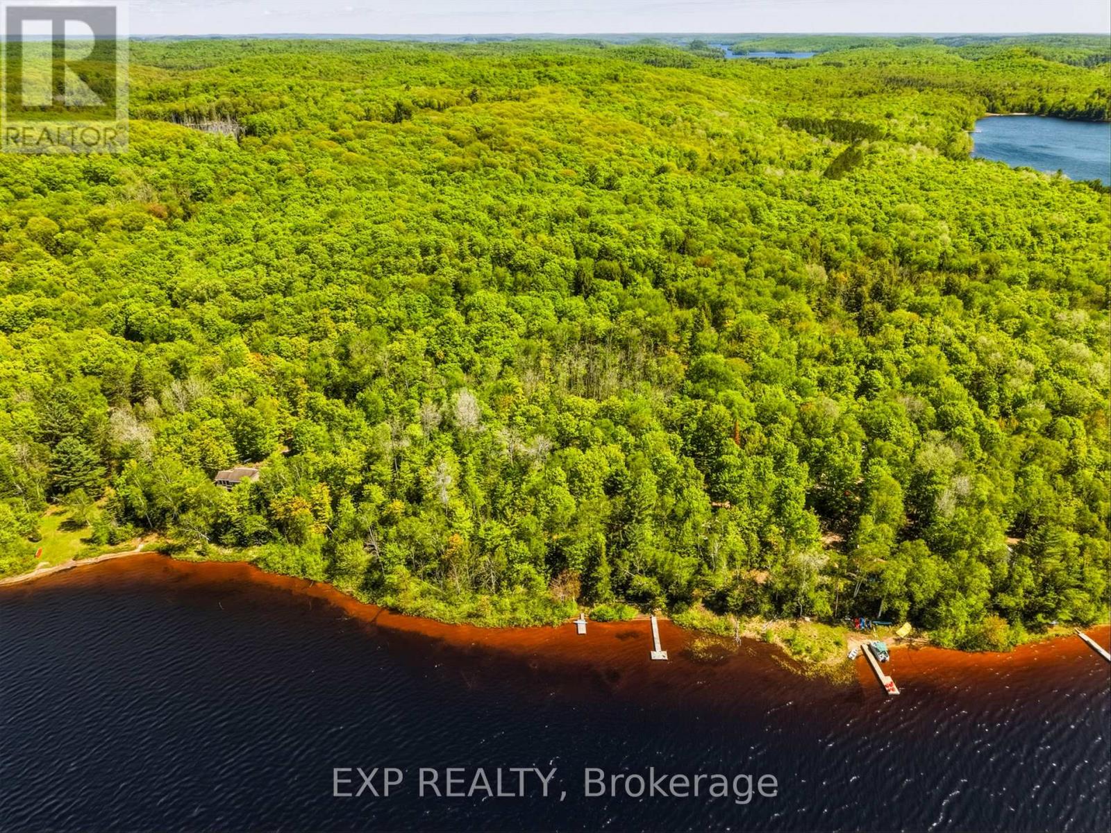 686 East Fox Lake Road, Huntsville, Ontario  P1H 2J2 - Photo 2 - X13423426