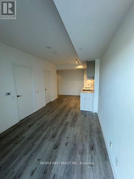 912 - 1000 Portage Parkway, Vaughan, Ontario  L4K 0L1 - Photo 9 - N13496684