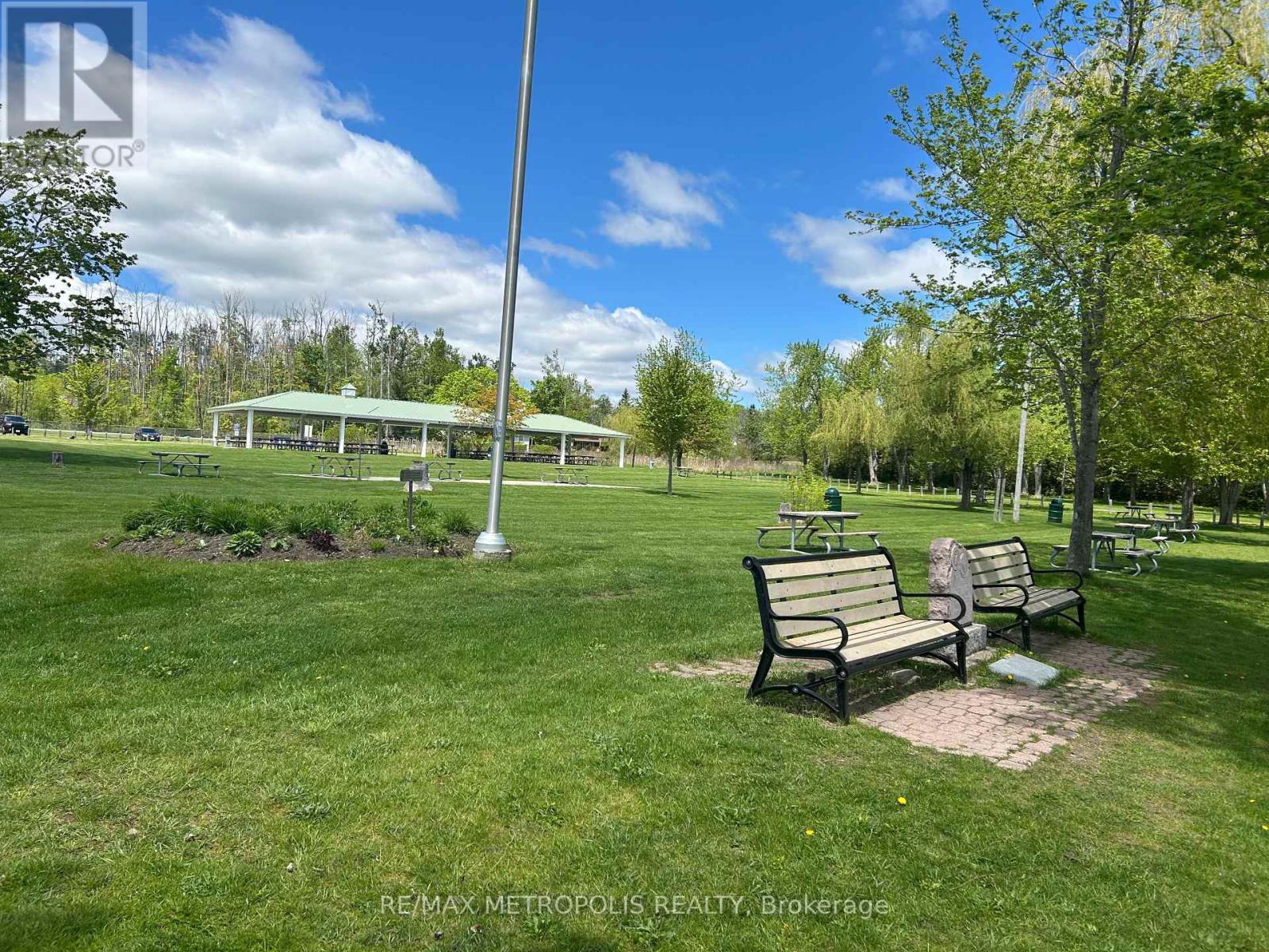 593 Lakeshore Road E, Oro-Medonte, Ontario  L5G 1J4 - Photo 10 - S13496680