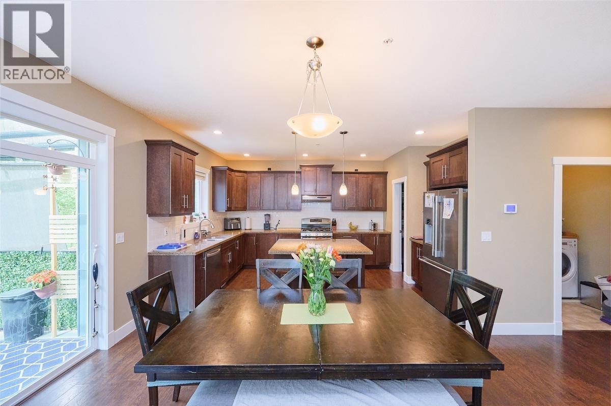 22990 134 Loop, Maple Ridge, British Columbia  V4R 0E6 - Photo 7 - R3139922