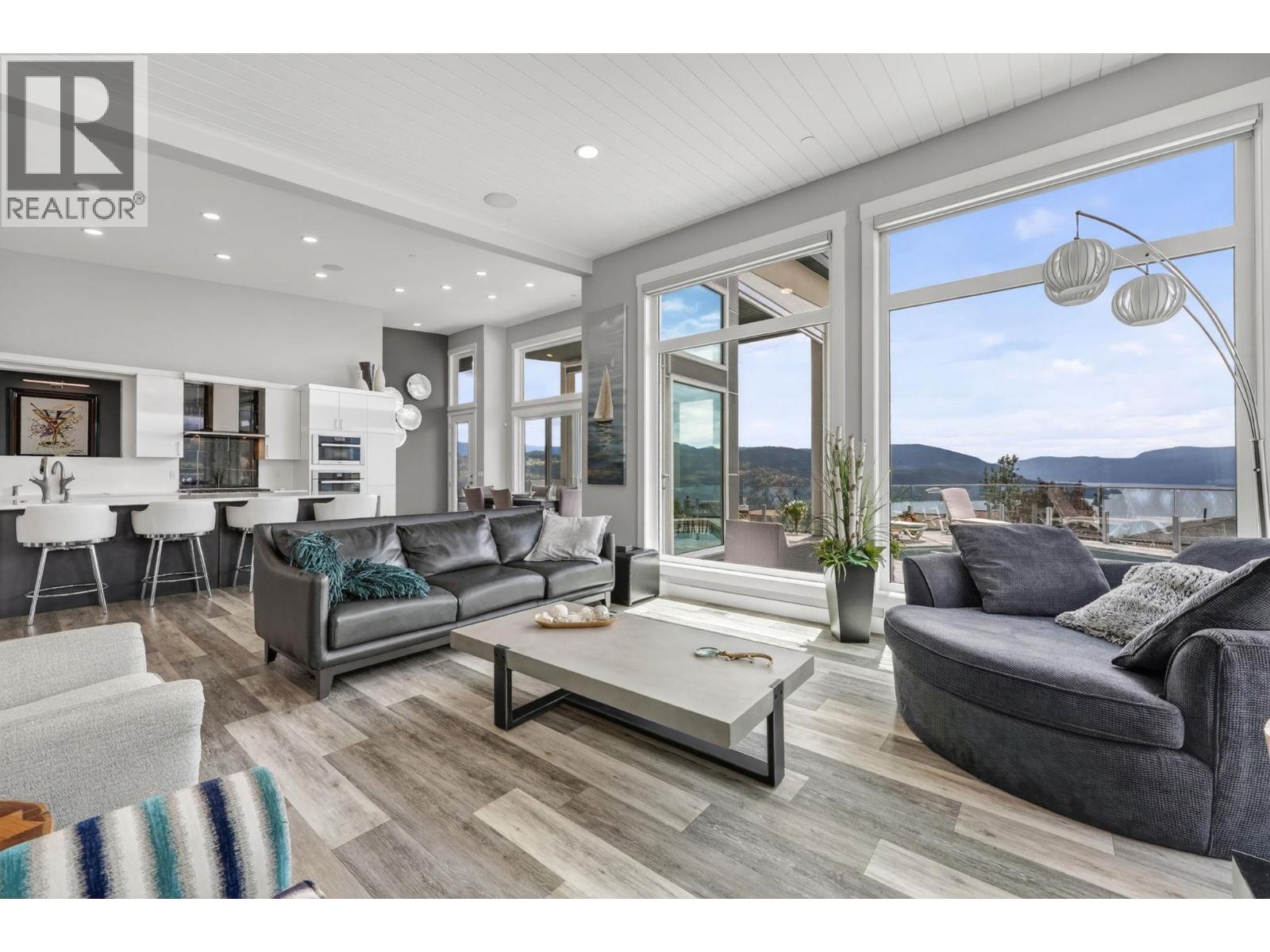 8908 Hampshire Crescent, Vernon, British Columbia  V1H 2K9 - Photo 19 - 10390933