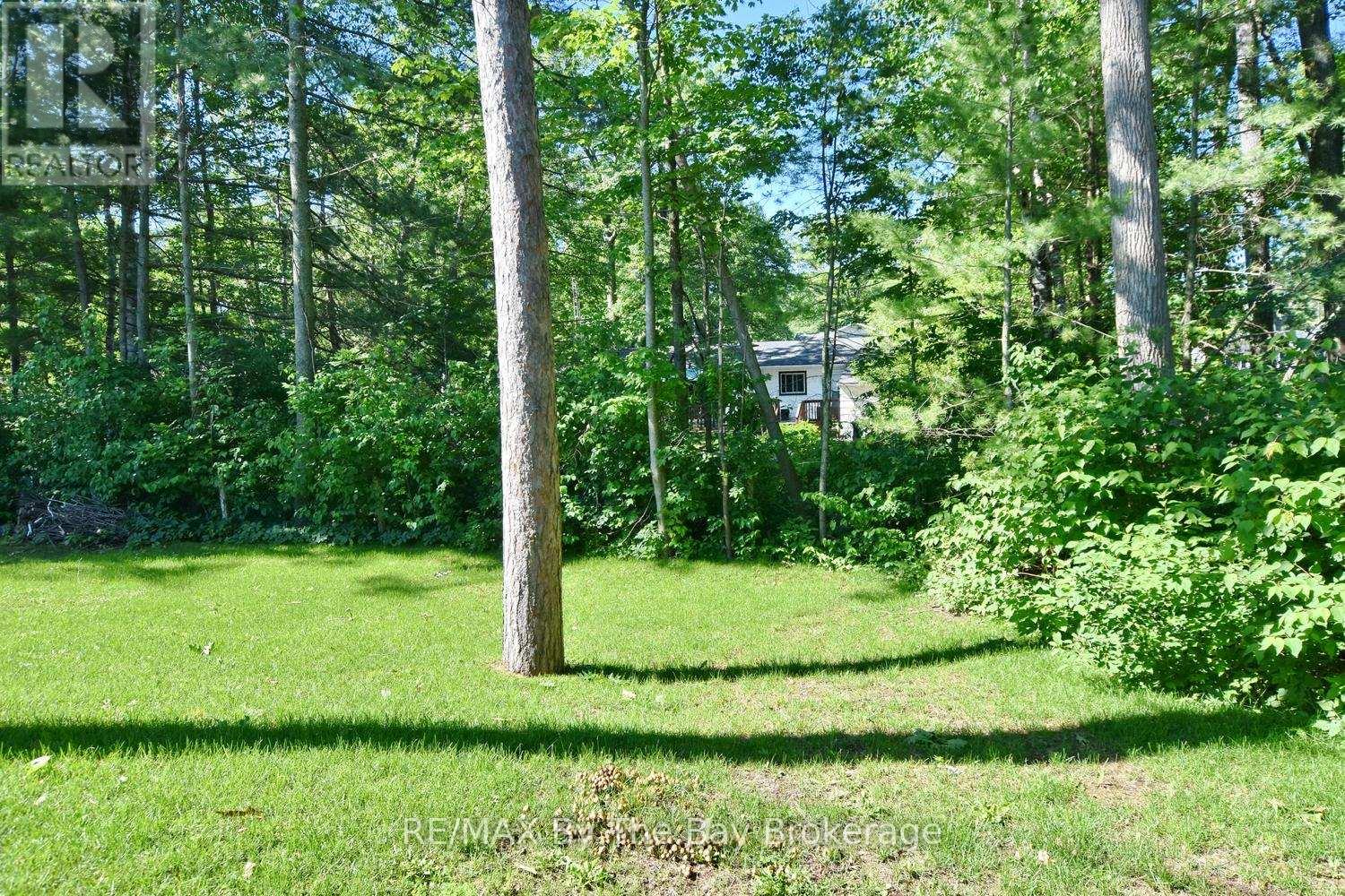 16 Caribbean Drive, Wasaga Beach, Ontario  L9Z 2W3 - Photo 45 - S12911916